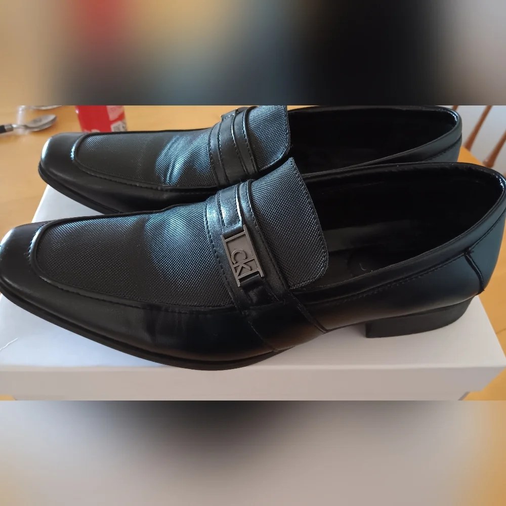 Calvin Klein Bartley Diamond Leather Loafers 9 M - Picture 3 of 12
